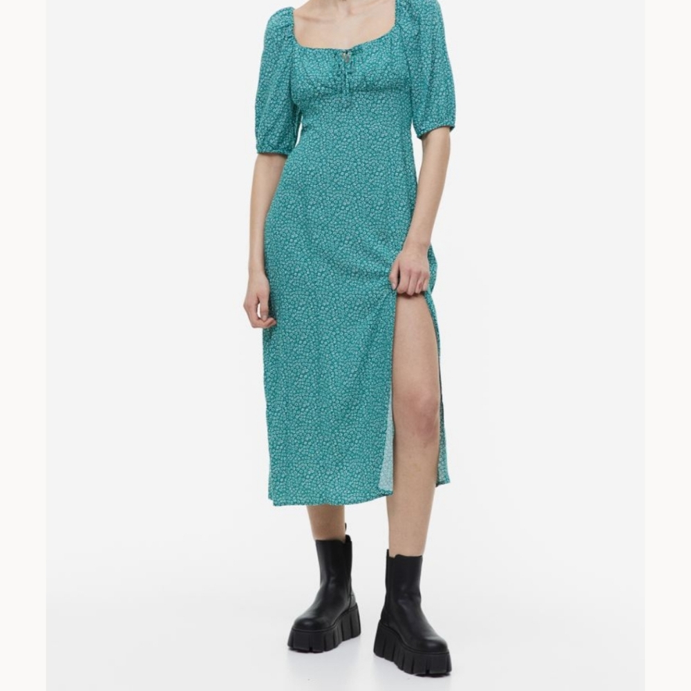 H&M Divided Viscose dress